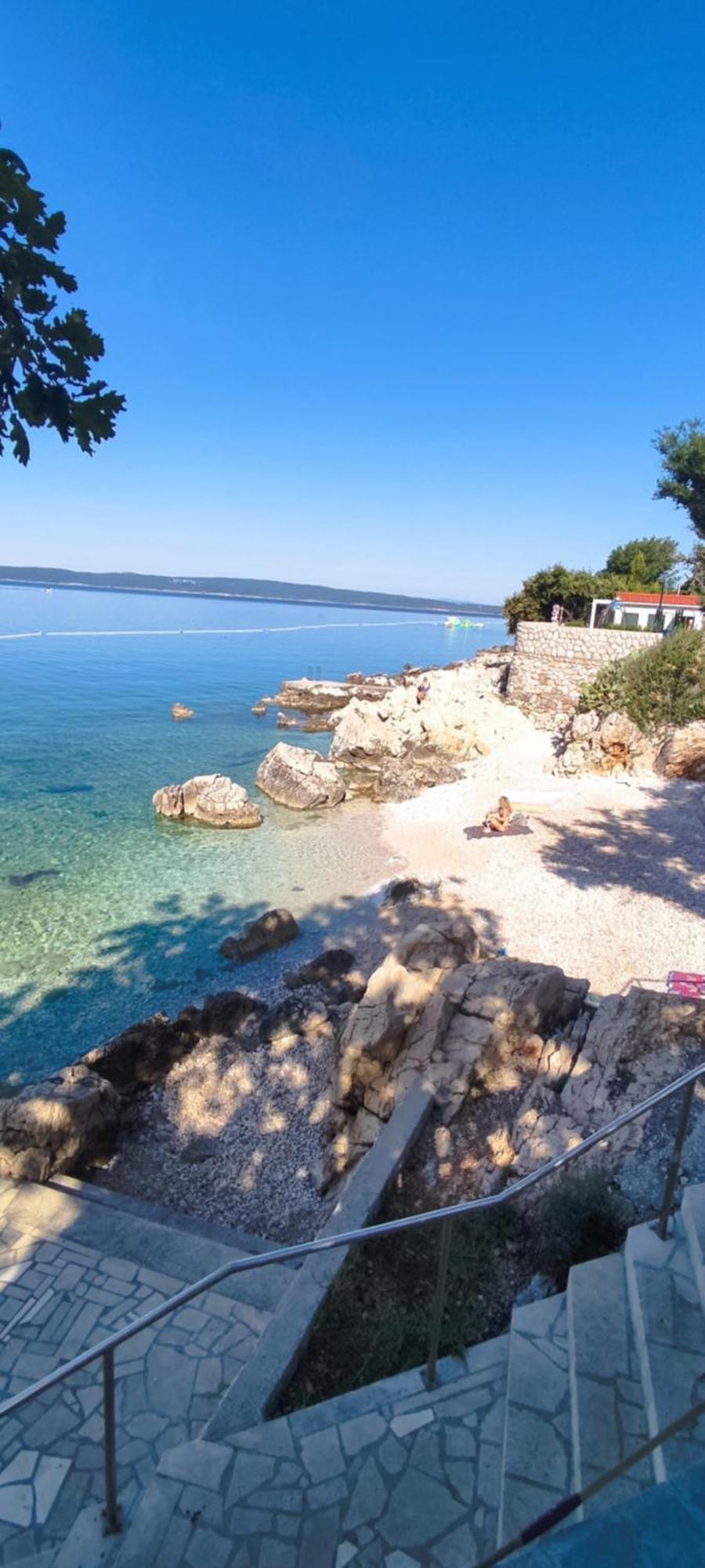 Apartments Maricic 200 Meters From The Beach Novi Vinodolski Bagian luar foto